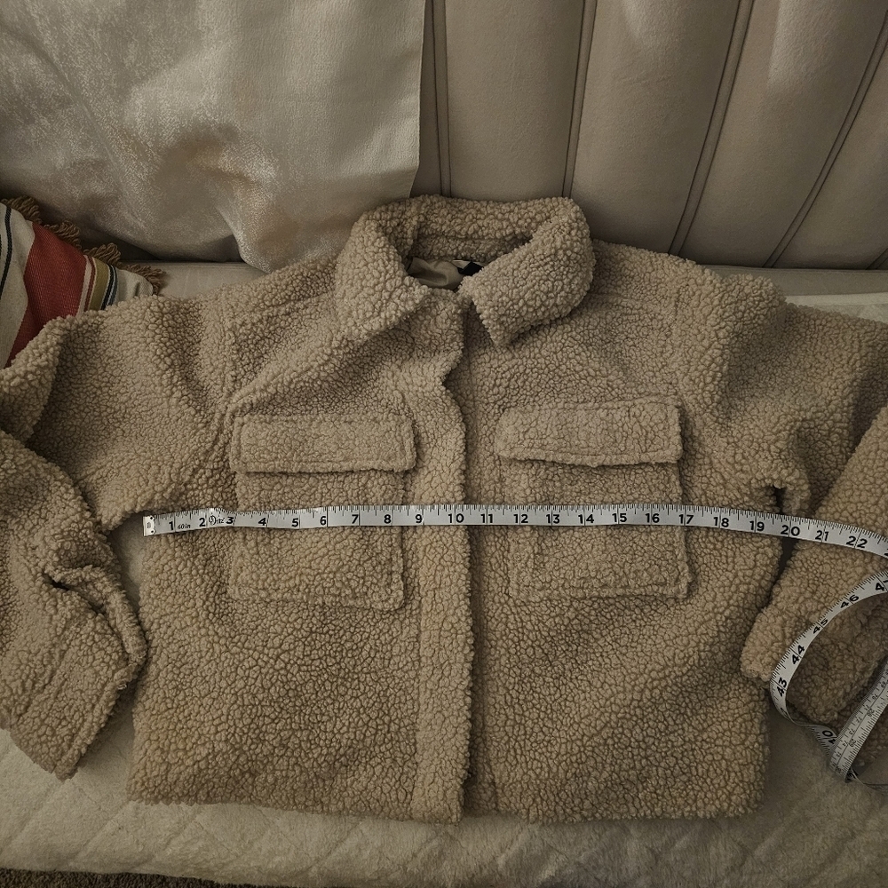 Short faux shearling jacket xxs - Picture 8 of 10